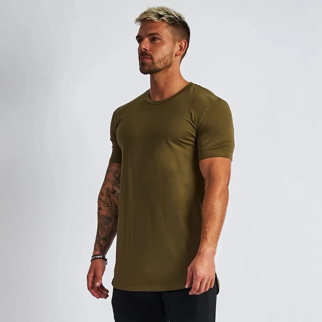 Muscle fit basic t shirt