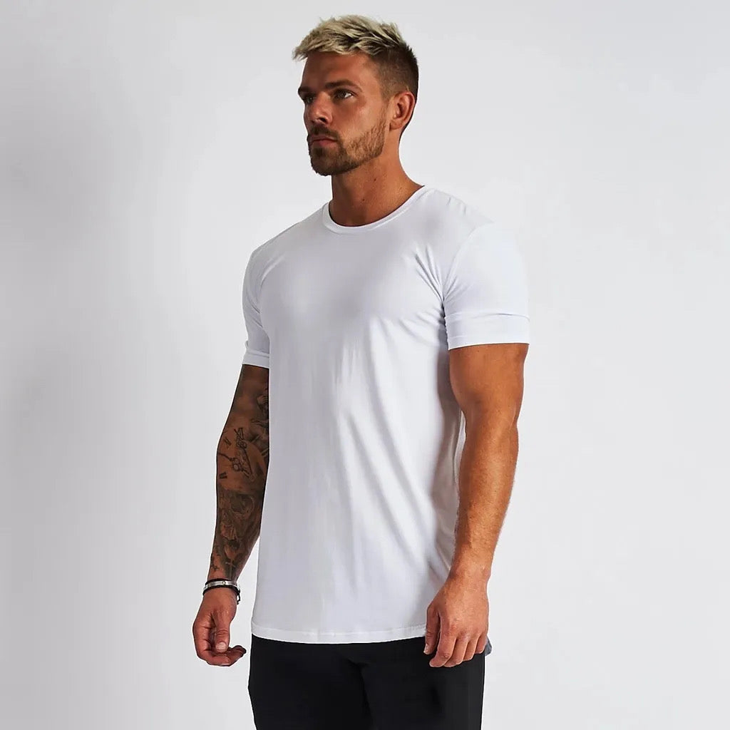 Muscle fit basic t shirt