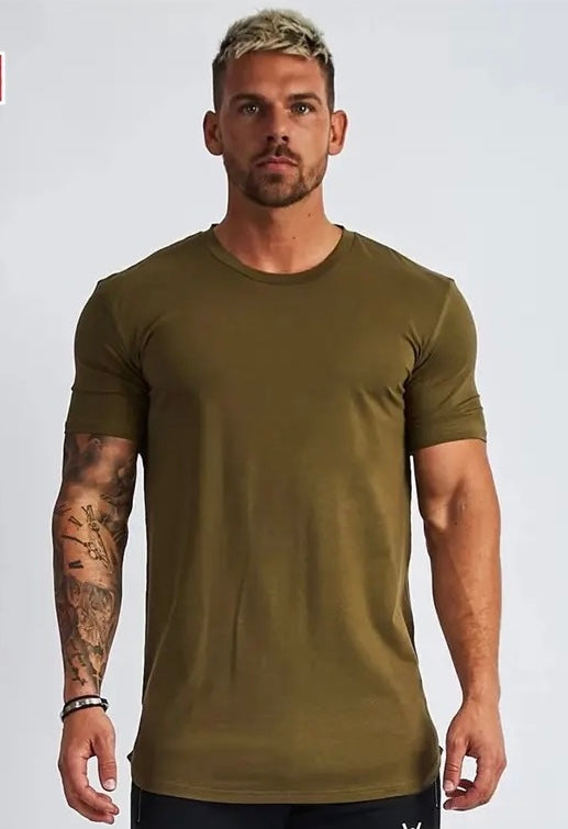 Muscle fit basic t shirt