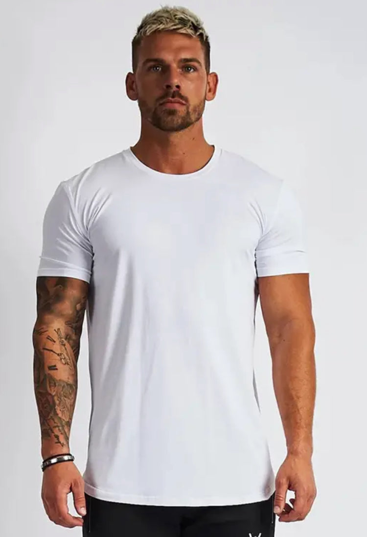 Muscle fit basic t shirt