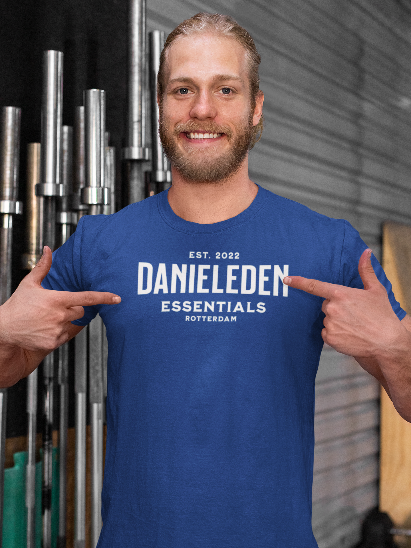 DanielEden T-shirt voor heren " Conquer '