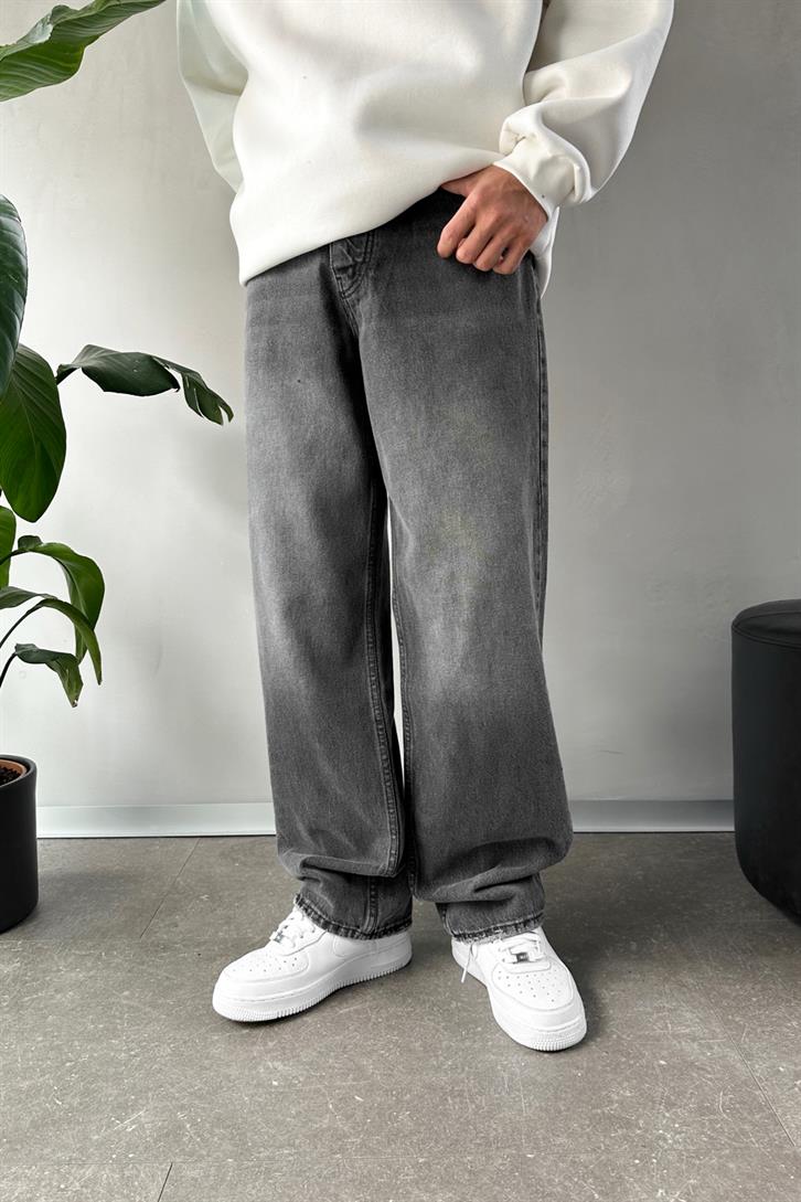 Acid Wash Basic Baggy Anthracite Jean